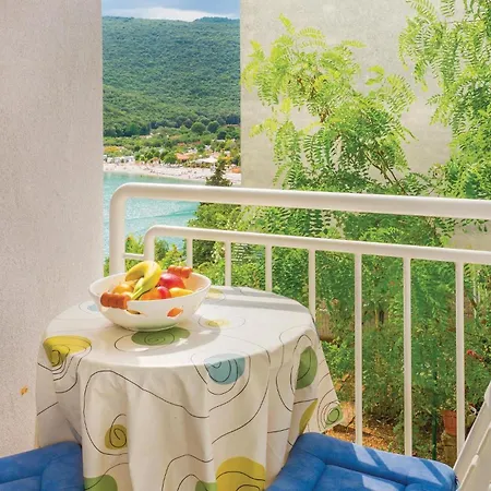 Apartment Amazing Apartment In Rabac With Wifi